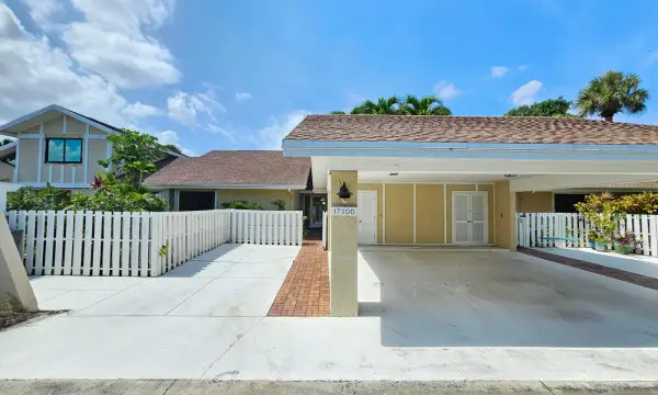 17200 Fownes Crescent, Jupiter, FL 33477