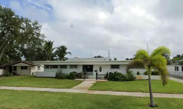 1719 N 44th Avenue, Hollywood, FL 33021