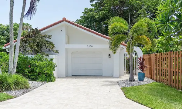 2130 NW 12th Street, Delray Beach, FL 33445