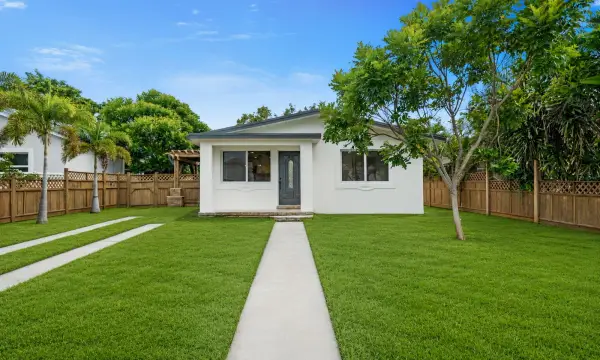 715 High Street, West Palm Beach, FL 33405