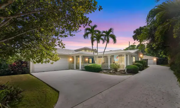 414 S Atlantic Drive, Lantana, FL 33462