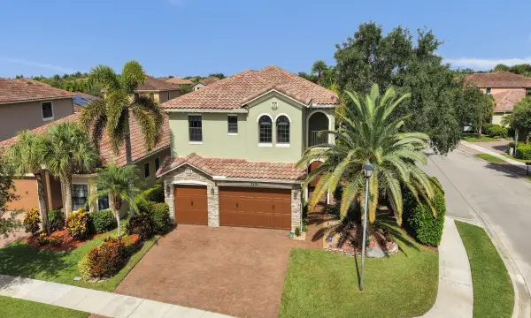 7276 NW 112th Way, Parkland, FL 33076