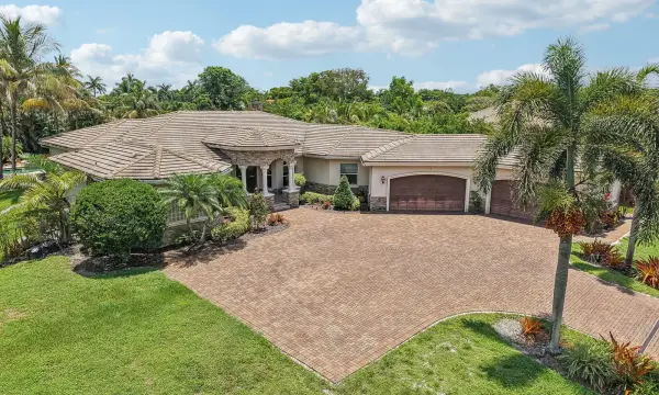 2130 SW 113th Avenue, Davie, FL 33325