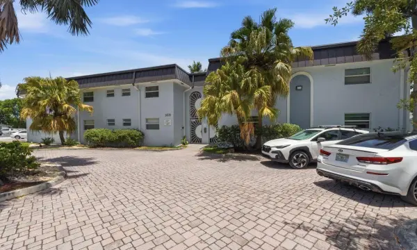 1470 N Dixie Highway 43, Fort Lauderdale, FL 33304