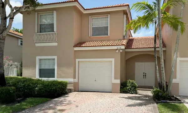 639 NW 130th Way, Pembroke Pines, FL 33028