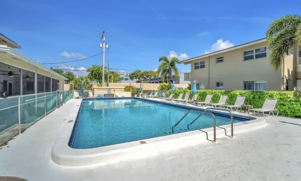 2121 NE 42nd Court 202c, Lighthouse Point, FL 33064
