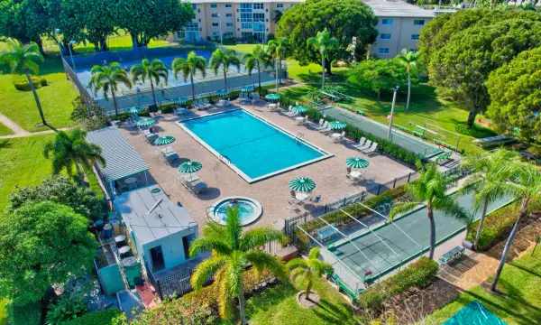 300 NE 26th Avenue 408, Boynton Beach, FL 33435