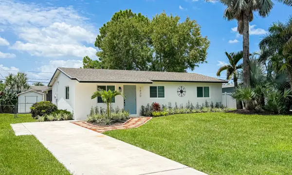 7430 Cocoanut Drive, Lake Worth, FL 33467