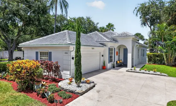 4690 Hammock Circle, Delray Beach, FL 33445