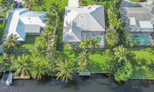1870 Mediterranean Road W, Lake Clarke Shores, FL 33406