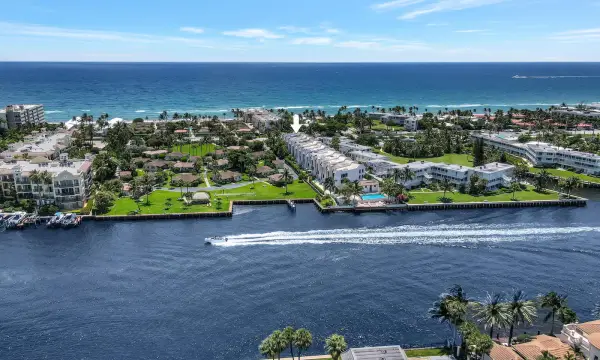 1222 Hillsboro Mile 11, Hillsboro Beach, FL 33062