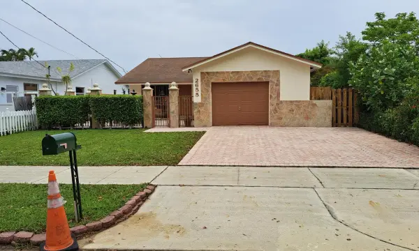 2655 Coolidge Street, Hollywood, FL 33020