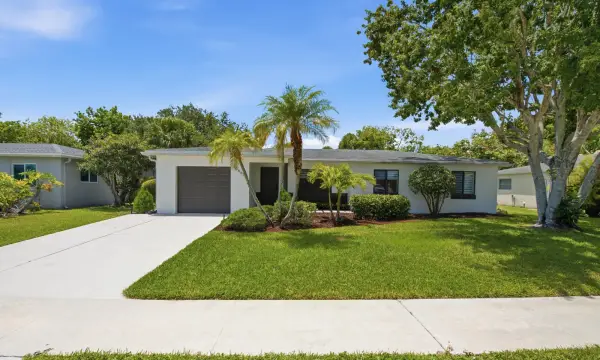 10660 Emperor Street, Boca Raton, FL 33428