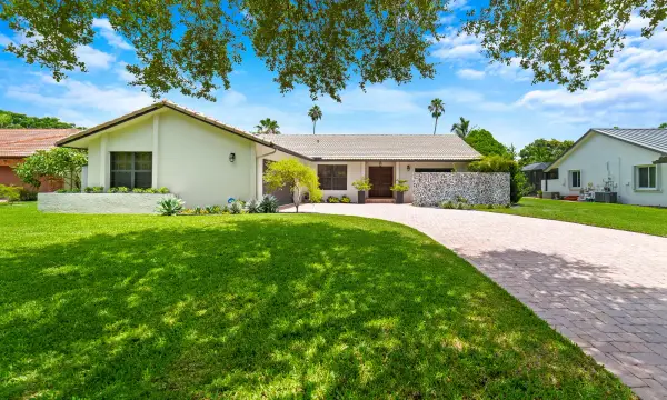 9235 NW 1st Street, Coral Springs, FL 33071