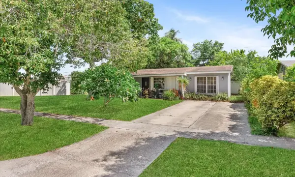 2106 Ware Drive, West Palm Beach, FL 33409