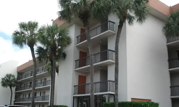 5917 Via Vermilya 408, Lake Worth, FL 33462