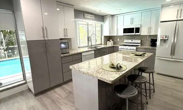 9340 NW 21st Manor, Sunrise, FL 33322