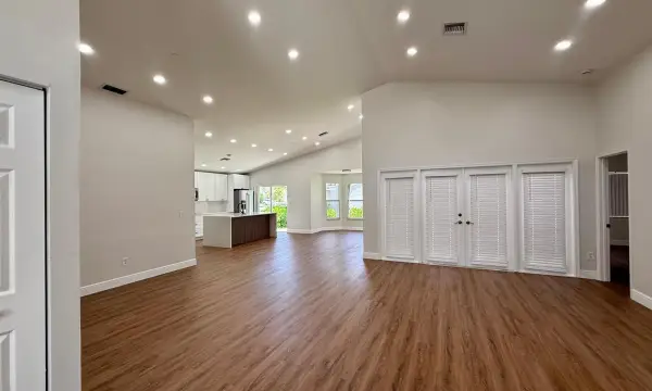326 NW 47th Terrace, Deerfield Beach, FL 33442