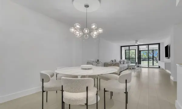 2806 N 46th Avenue D334, Hollywood, FL 33021