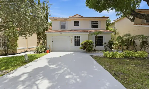 10837 NW 46th Drive, Coral Springs, FL 33076