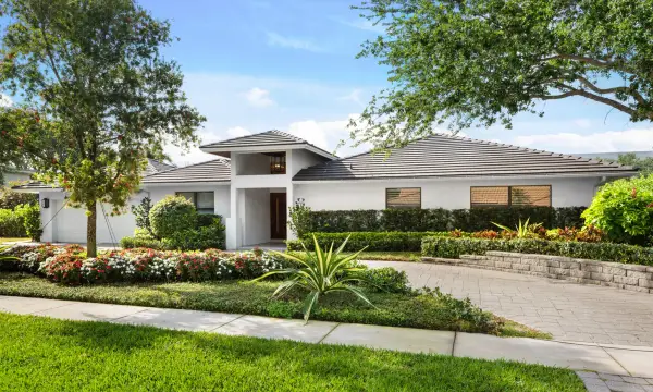 2040 NW 25th Street, Boca Raton, FL 33431