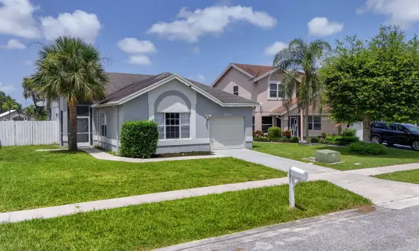 3871 Circle Lake Drive, West Palm Beach, FL 33417