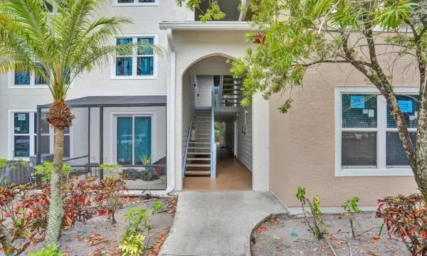 2301 N Congress Avenue 27, Boynton Beach, FL 33436