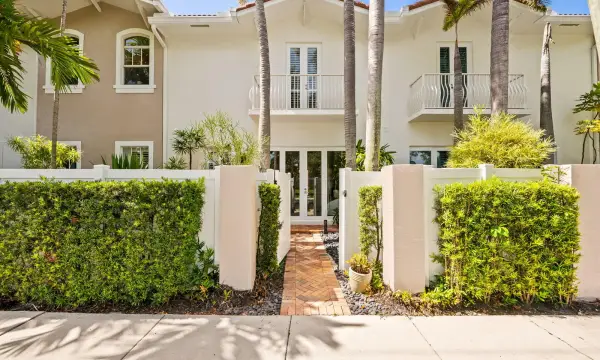 3446 NE 13th Avenue, Oakland Park, FL 33334