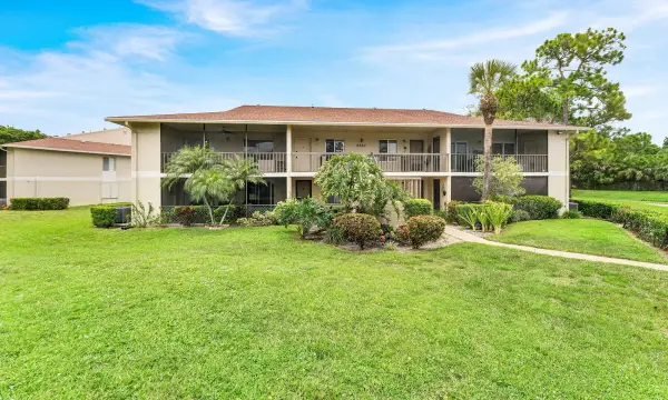 6527 Chasewood Drive G, Jupiter, FL 33458