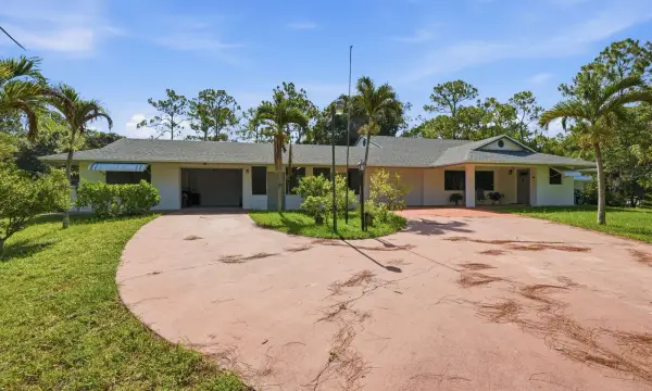 16476 107th Drive N, Jupiter Farms, FL 33478