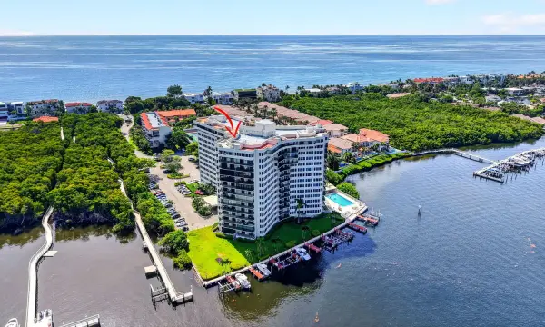 3912 S Ocean Boulevard 501, Highland Beach, FL 33487