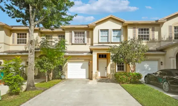 323 Spruce Street 323, Boynton Beach, FL 33426