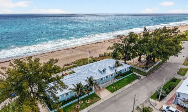 5 Cedar Drive Cd5, Briny Breezes, FL 33435