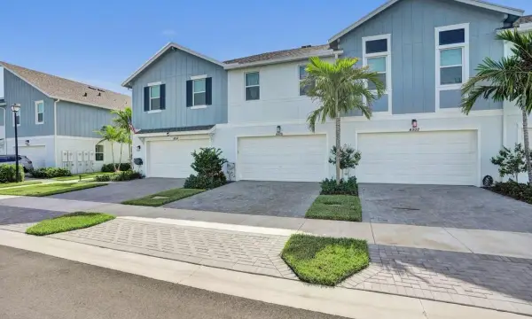 4508 Longwood Lake Square, Westlake, FL 33470