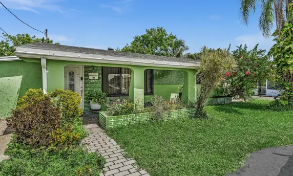 2131 Acapulco Drive, Miramar, FL 33023