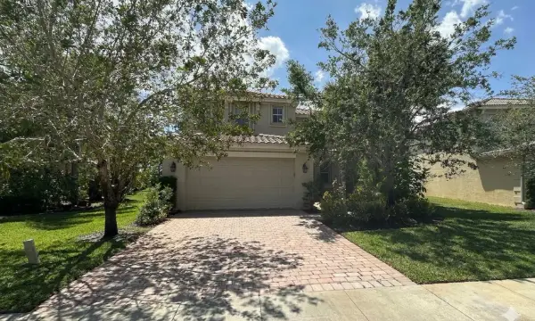 2709 Pienza Circle, Royal Palm Beach, FL 33411
