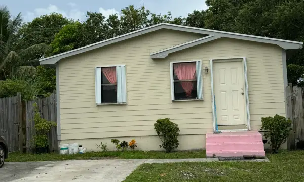 311 Southridge Road, Delray Beach, FL 33444