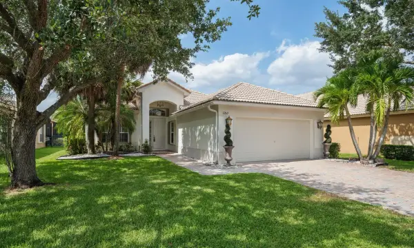 11289 NW 65th Manor, Parkland, FL 33076