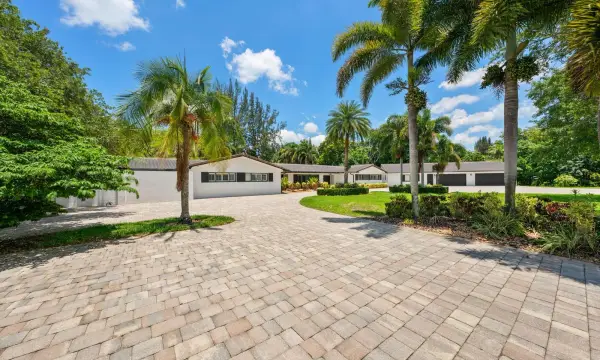 14701 Sunset Lane, Southwest Ranches, FL 33330