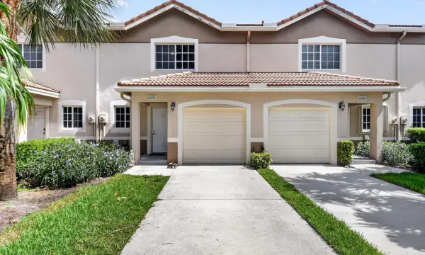 6691 Old Farm Trail, Boynton Beach, FL 33437