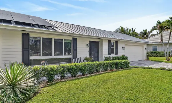 46 Dogwood Ridge, Tequesta, FL 33469