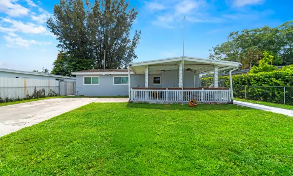 735 Hibiscus Drive, Royal Palm Beach, FL 33411