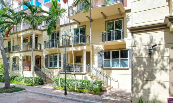 2601 NE 14th Avenue 115, Wilton Manors, FL 33334