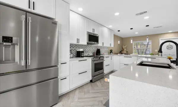 3367 Commodore Court, West Palm Beach, FL 33411
