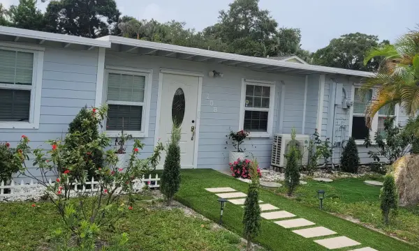 208 Edmund Street, Jupiter, FL 33458