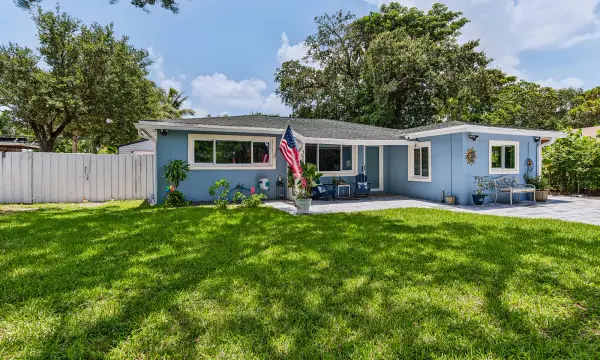 3220 SW 16th Court, Fort Lauderdale, FL 33312