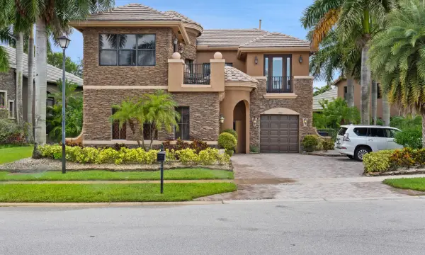 3501 Collonade Drive, Wellington, FL 33449