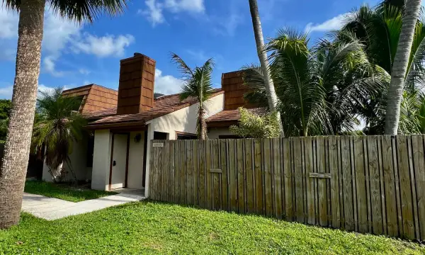 4232 Palm Bay D, West Palm Beach, FL 33406