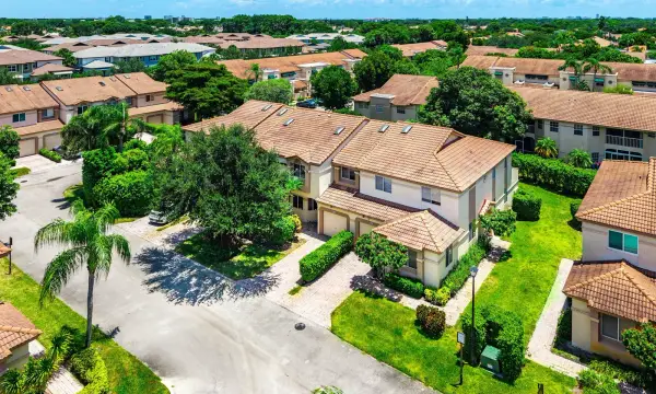 6757 Via Regina, Boca Raton, FL 33433