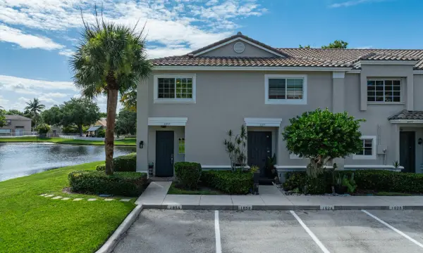 4859 NW 58th Manor, Coconut Creek, FL 33073